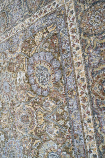 Regal Harmony Rug Olive/Silver (OSM-TM-25)