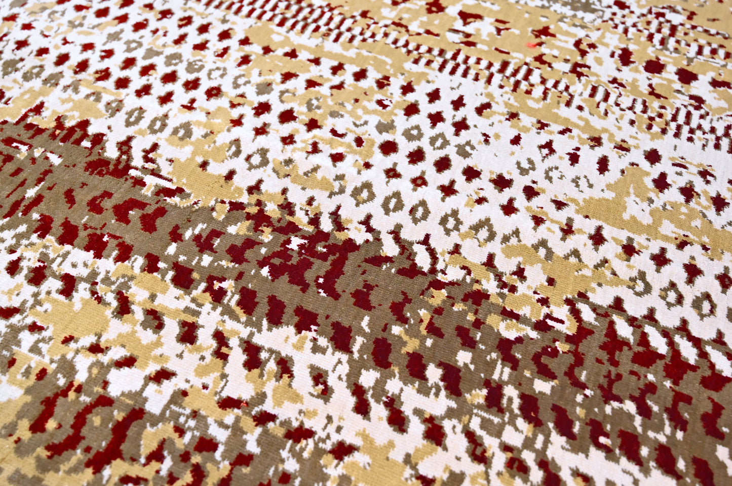 Aarhus Essence Red (TM 19)