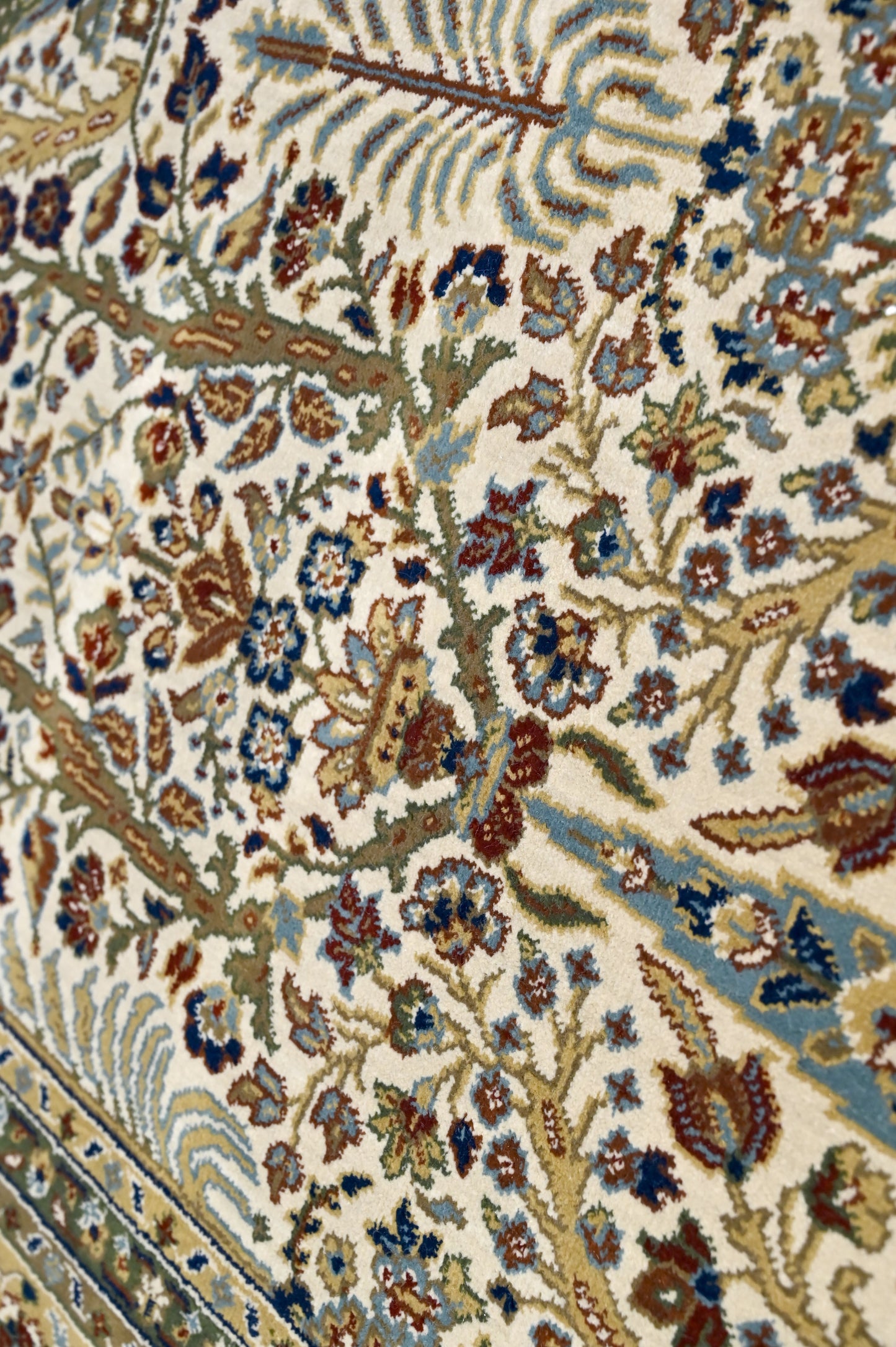 Tuscany Fields Beige (TM 27)